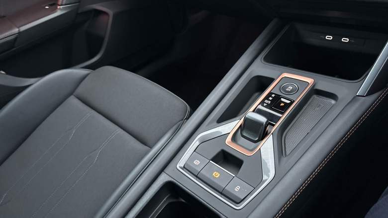 CUPRA Leon 1.5 eTSI 150 V1 5dr DSG Petrol Hatchback